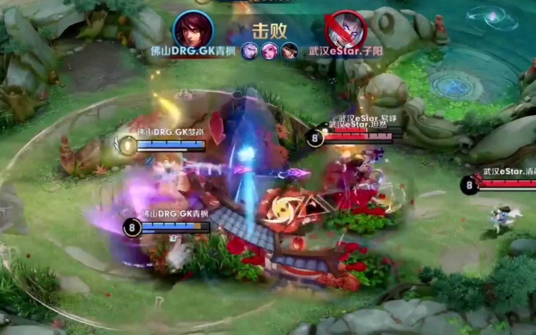 俱乐部正在 俱乐部正在