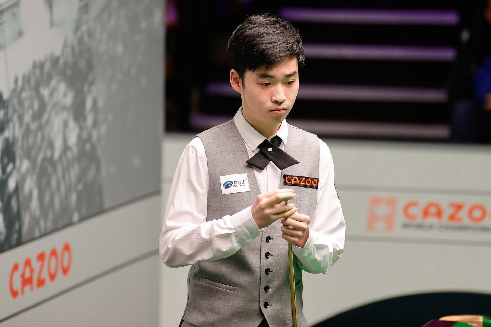 并不足以确 并不足以确