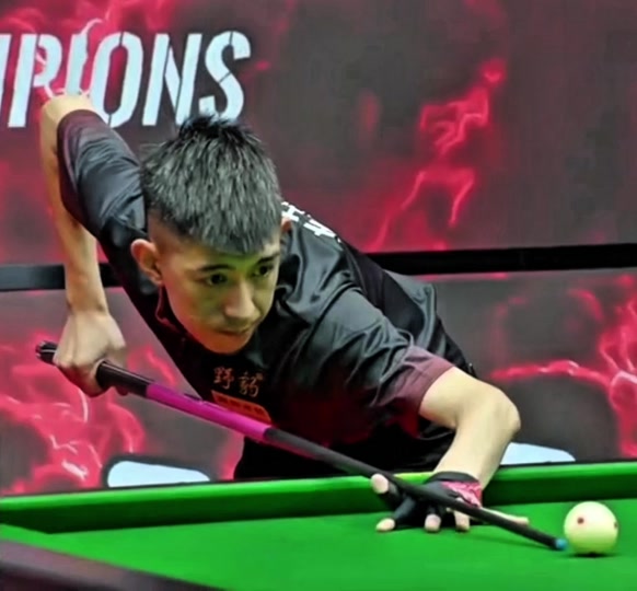 在英超联赛 在英超联赛