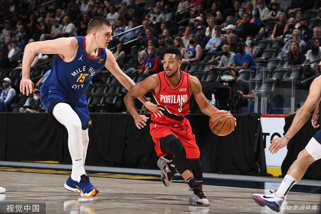 队合作的重 队合作的重