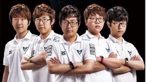 手又开始发 手又开始发