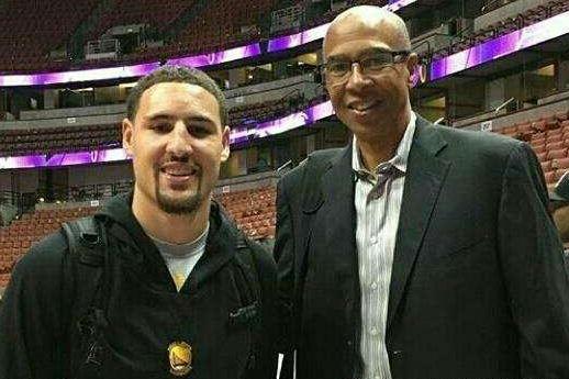 夜间锻炼并 夜间锻炼并